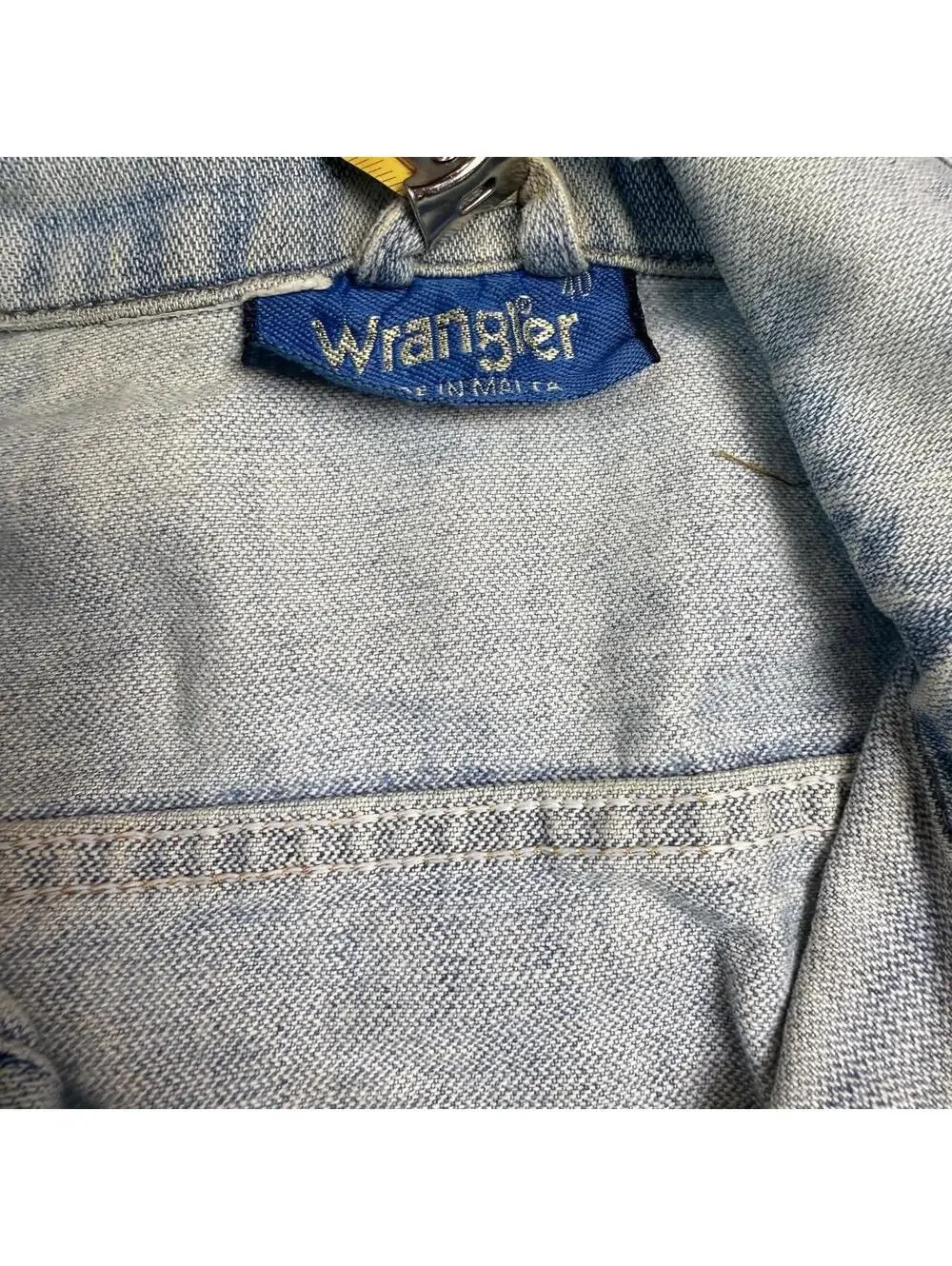 Wrangler blue denim jacket size 40